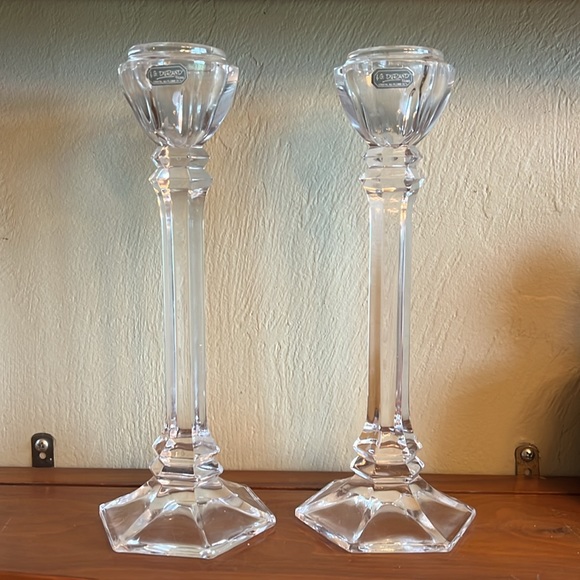 J.G. Durand Crystal Candlesticks from France.  8.75” tall. Quantity: 2 (1 pair). - Picture 4 of 5